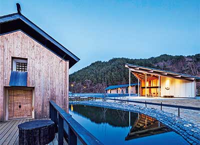 葛尾村復興交流館あぜりあの外観