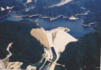大柿ダムの上空写真