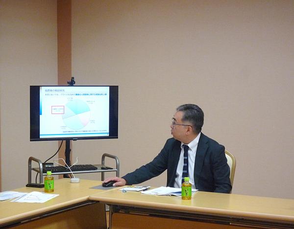 出前講座　委員の写真