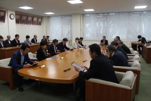 議会運営委員会の写真