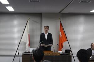 9月定例会閉会の議長挨拶の写真