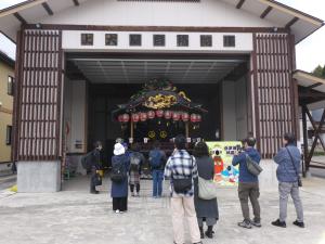 まちなかガイド（上大屋台格納庫）