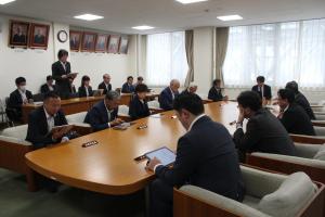 議会運営委員会の写真