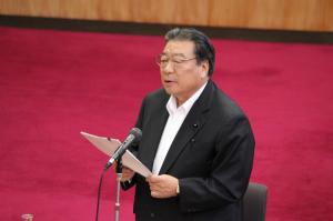 総括審査会質問(渡部譲委員)