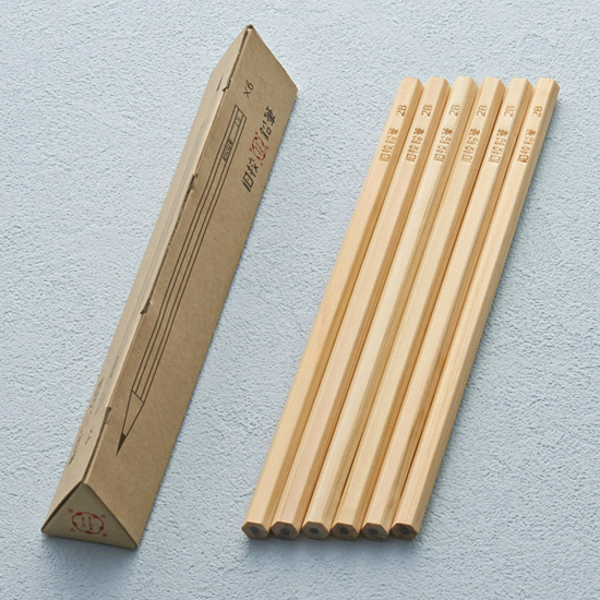 旧校鉛筆の写真