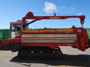 自走式マニュアスプレッタ(猪苗代)