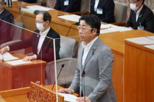 橋本徹議員の写真