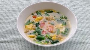 ニラとひき肉の卵スープ