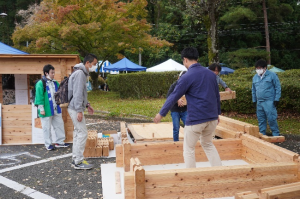 ログハウス組立体験