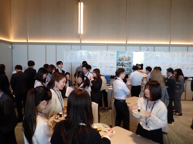 中間報告後の交流会