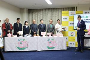 コラボ商品と知事