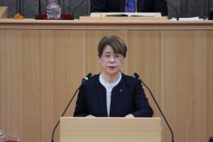 討論（神山悦子議員）の写真