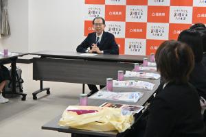 福岡県立ありあけ新世高校表敬訪問写真1