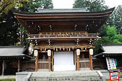 伊佐須美神社　桜門