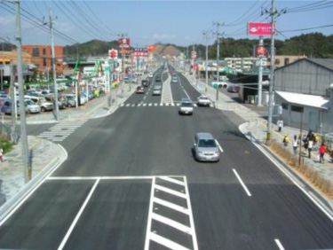 福島県の街路整備の事例について・3・101平磐城線（岡小名工区）整備後