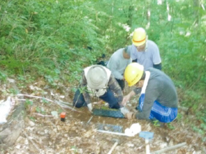 志津倉山ボランティア３