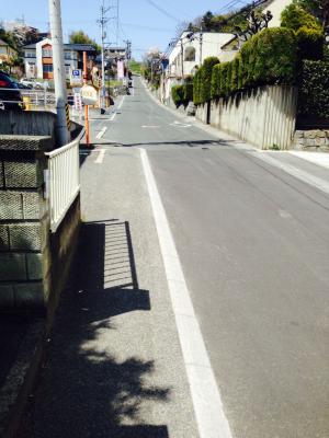 画像ではわかりづらいが、実は急勾配？