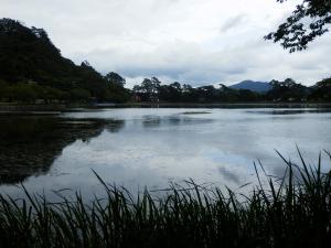 水天一色の南湖