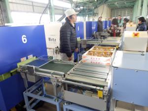 非破壊検査機器が並ぶ様子