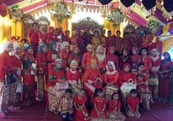 ブギス式の結婚式にて