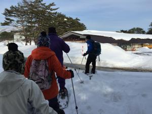 一列に並んで...