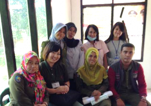 村役場にて(同職種だけでなく、地域で働く他職種への理解と協力も促します。)