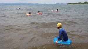 猪苗代湖・志田浜01