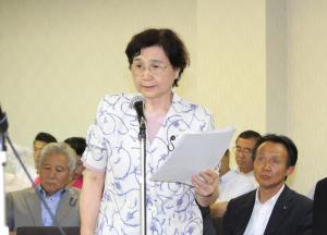 全員協議会質問(阿部裕美子議員)