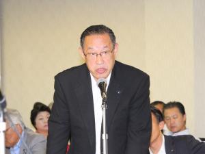 全員協議会質問(甚野源次郎議員)