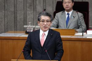 代表質問(吉田栄光議員)