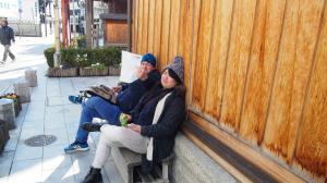 くつろげる二人