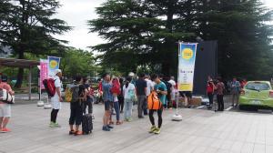 続々と集まるランナーたち