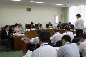 商労文教委員会